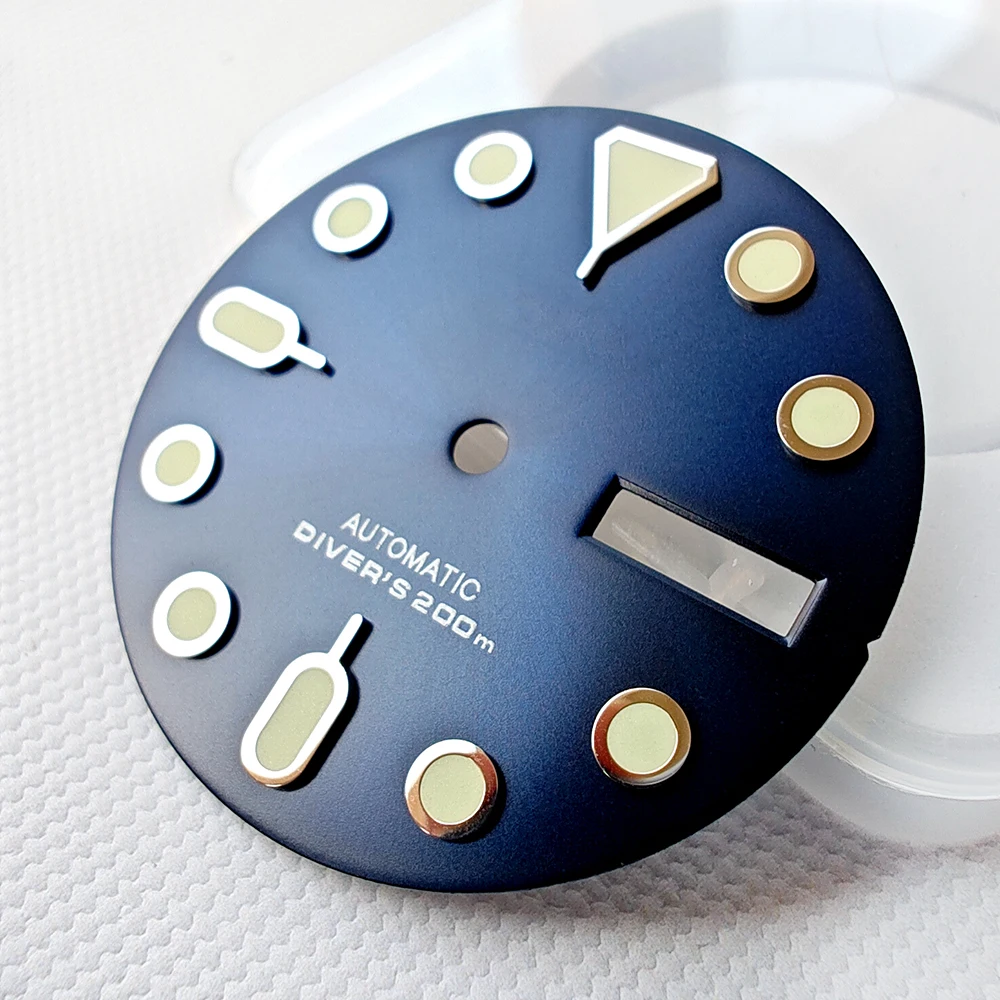 

NH36 Dial SKX007 Dial Dual Calendar Gradient Blue Watch Face 28.5mm Japan C3 Green Glow 3.8 o'clock Case Genuine Nail