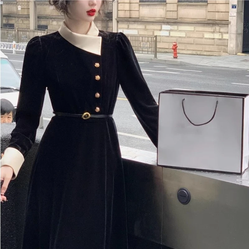 

Elegant Velvet Dresses For Women Luxury Designer Party Dress 2023 French Retro High-Grade Black Hepburn Style Unique Lapel Dress