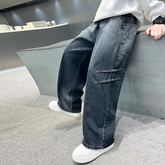 جديد خريف 2025 جينز للأطفال المراهقين وسيم مستقيم الساق للأولاد فضفاض بنطال ذو قصة أرجل واسعة للأطفال بنطلون عصري أنيق 5-14 Y 2