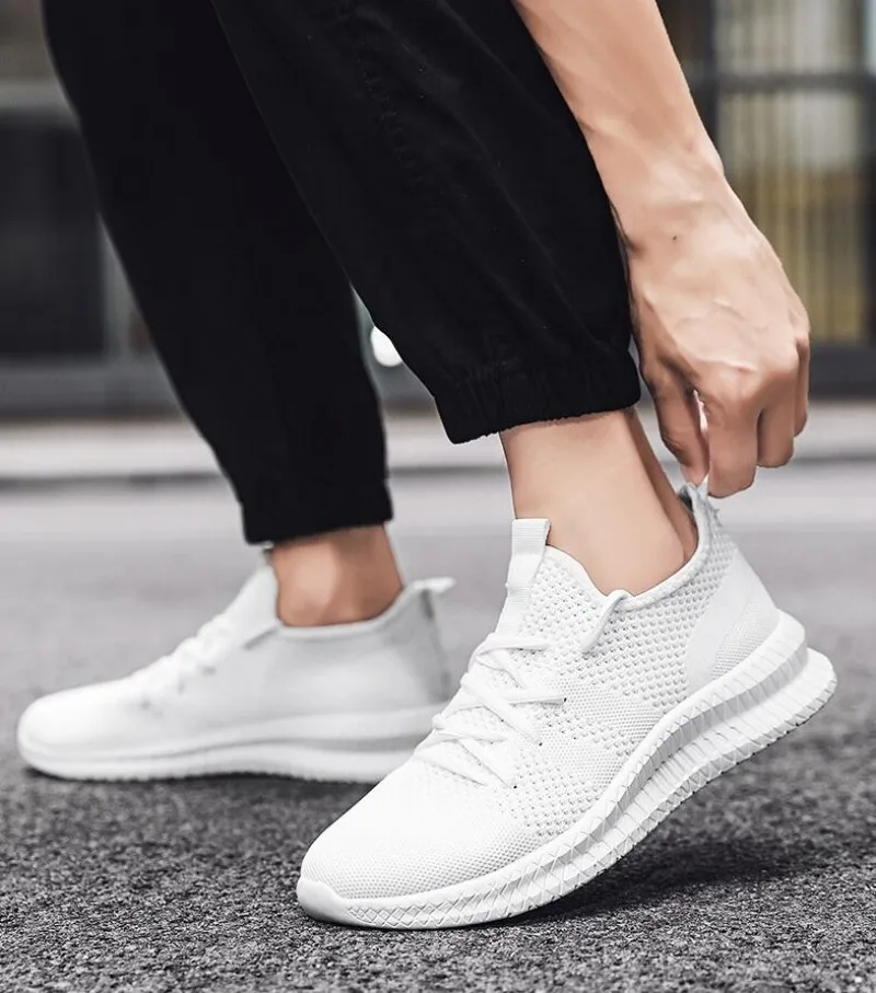 

New men's casual shoes light sneaker summer breathable mesh outdoor walking white large size sports fly woven men's shoes