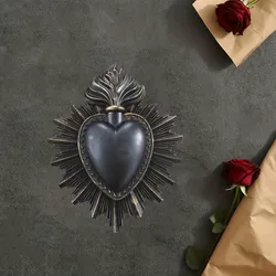 Gothic Sacred Heart Resin Wall Hanging Decorative Pendant for Religious and Festive Decor (6)