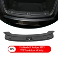 Trunkdoor sill strip