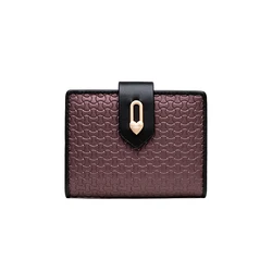 Elegant Women's PU Leather Compact Purse with Heart Buckle Zipper (Burgundy)