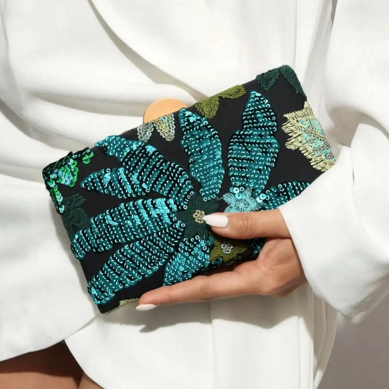 Green Sequin Embroidered Evening Bag for Women