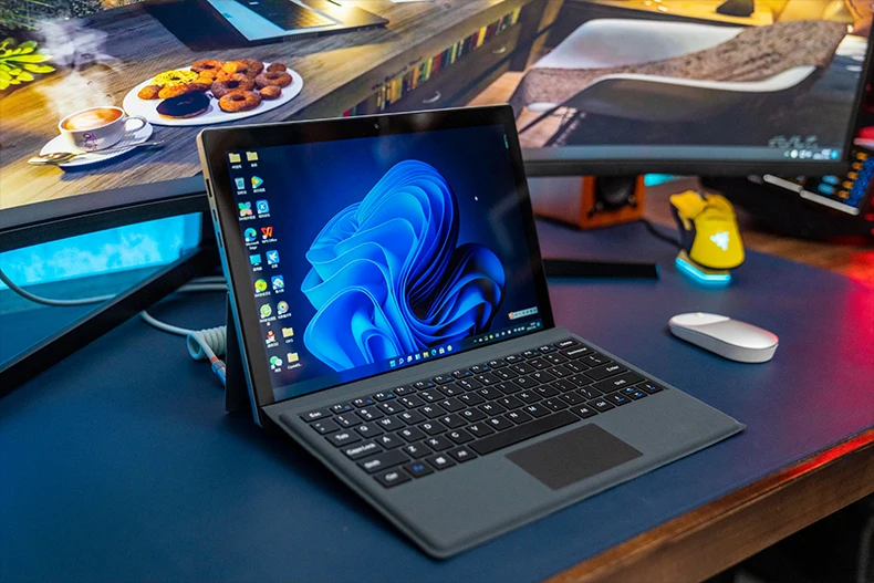 Ultraslim 2-IN-1 Tablet PC, 12th Gen Intel Core i7, 16GB RAM, 512GB SSD, 13