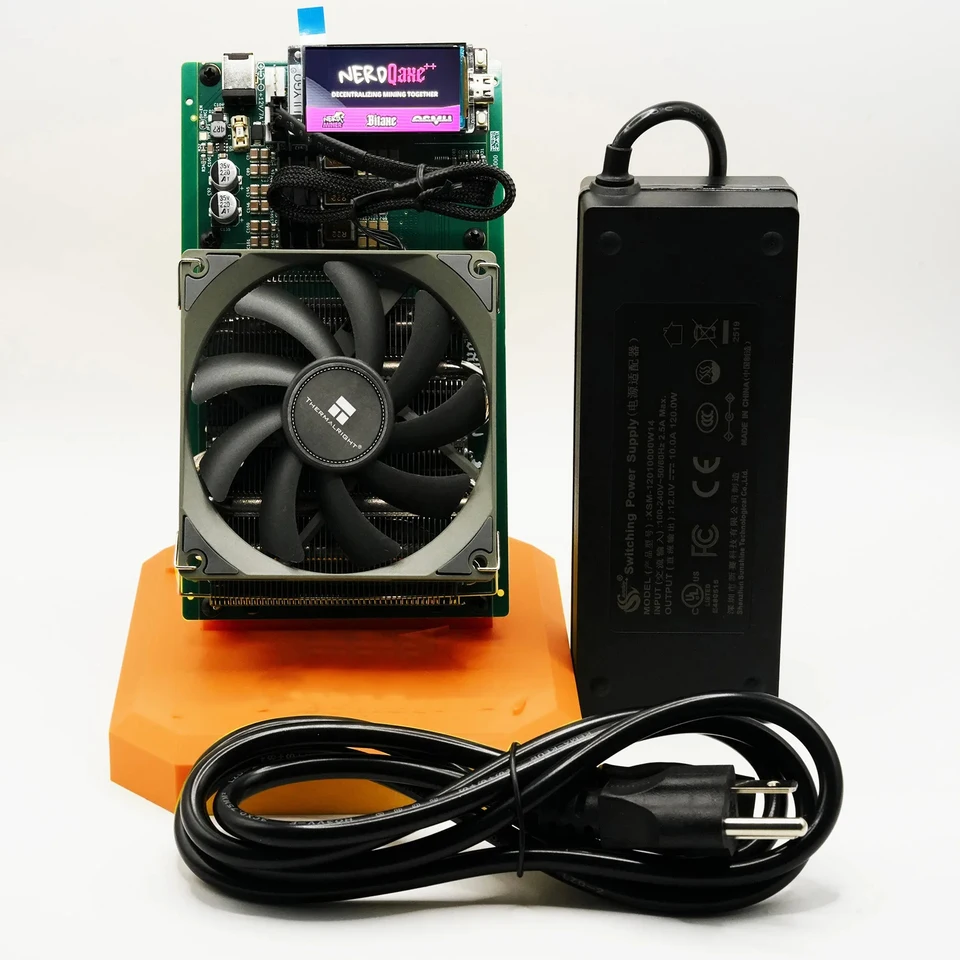NerdQaxe++ 4.8TH/s 75W 4*BM1370 chip ASIC Minero Bitcoin ASIC totalmente  abierto -