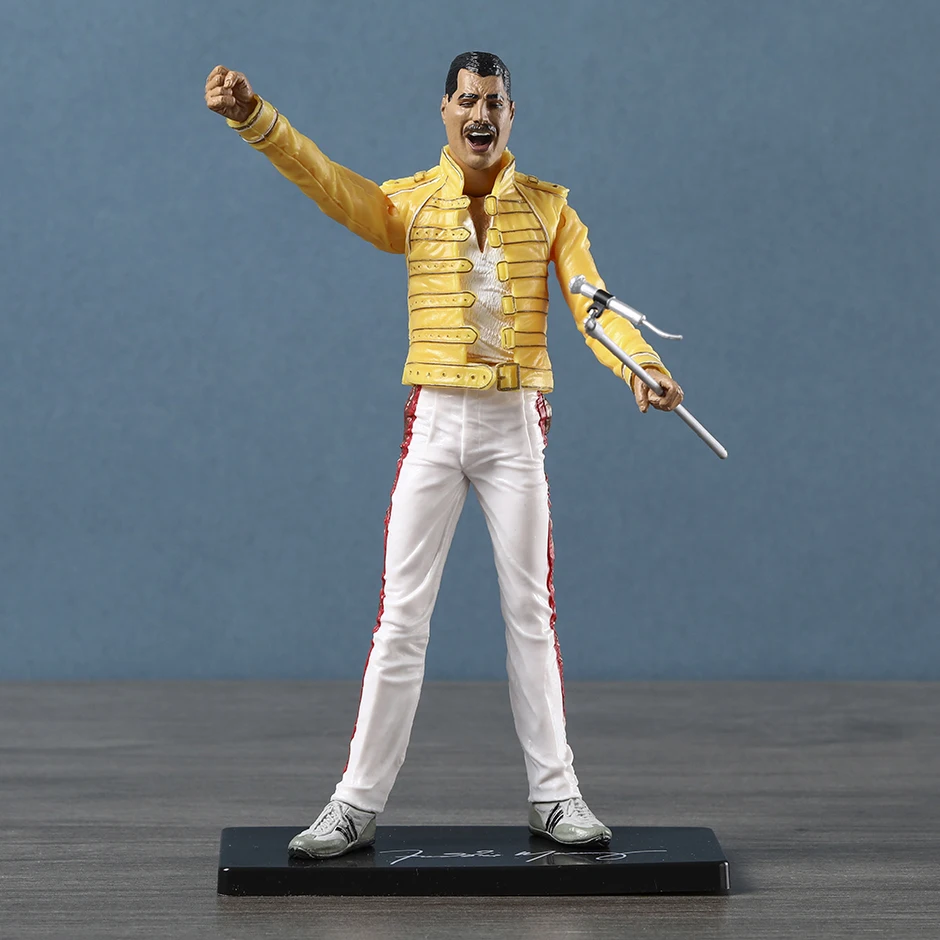 ネカ フレディ・マーキュリー フィギュア：Wembley ヤンキー