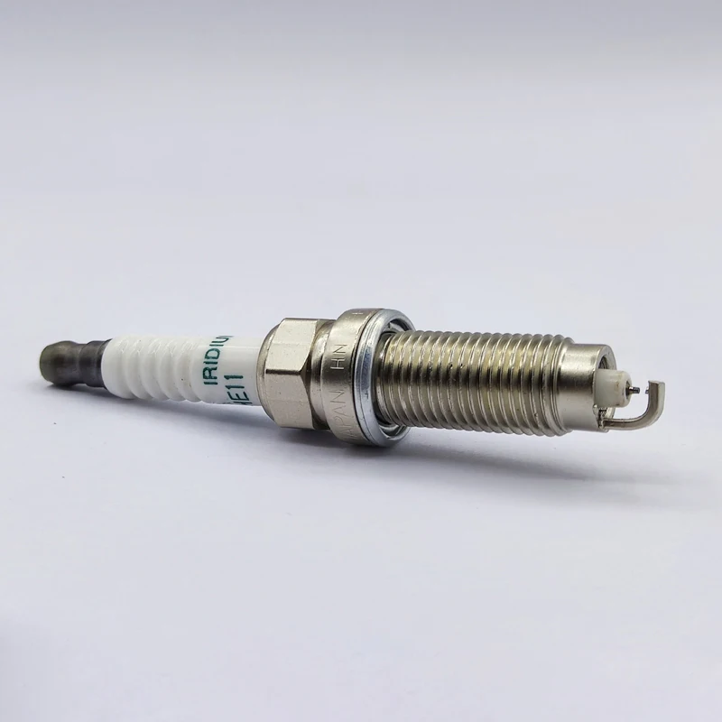Platium Iridium Spark Plug 4/20pcs 22401-ED71B FXE20HE11 For Nissan Juke Versa Micra Tiida X-Trail DILZKAR6A11 22401ED71B spark plug