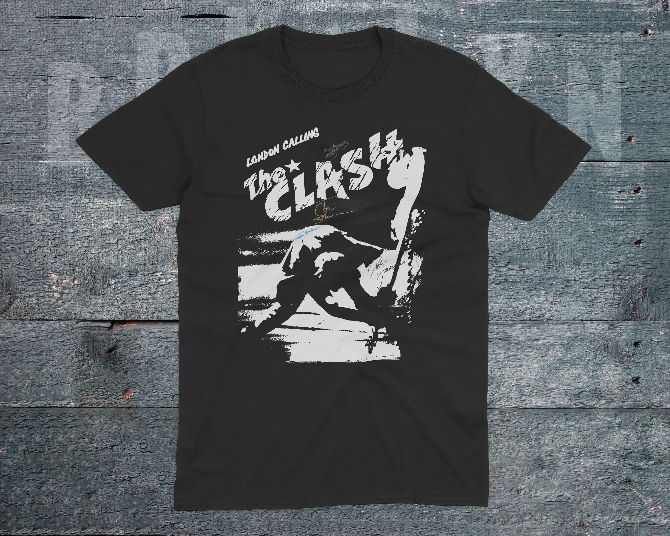 The Clash London Calling Punk Rock Tshirt, T-Shirt Unisex Vintage Punk Rock Band.