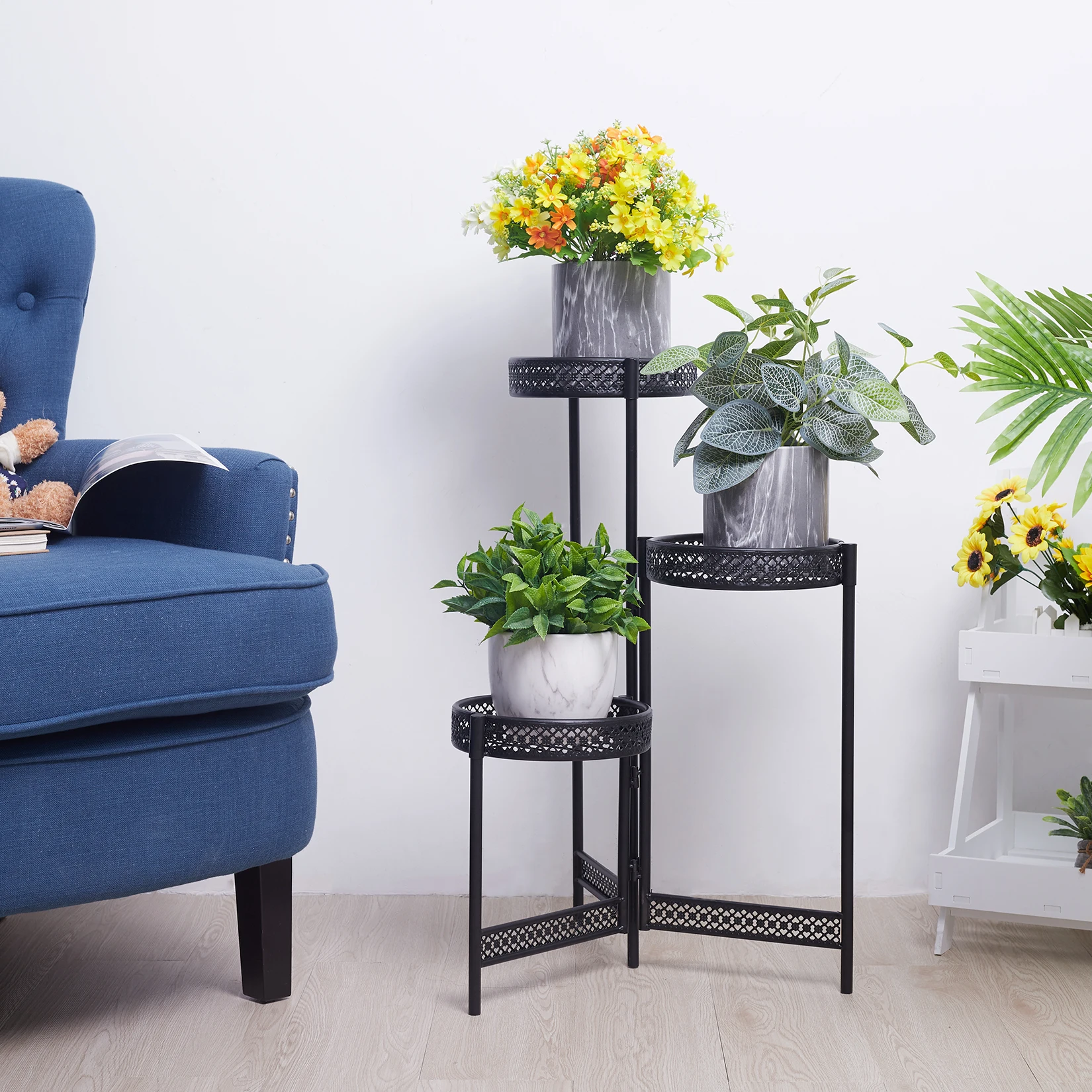 Metal Flower Pot Rack Plant Stand Garden Planter Corner Shelving Storage Shelf Indoor and Outdoor 3/4 Tier