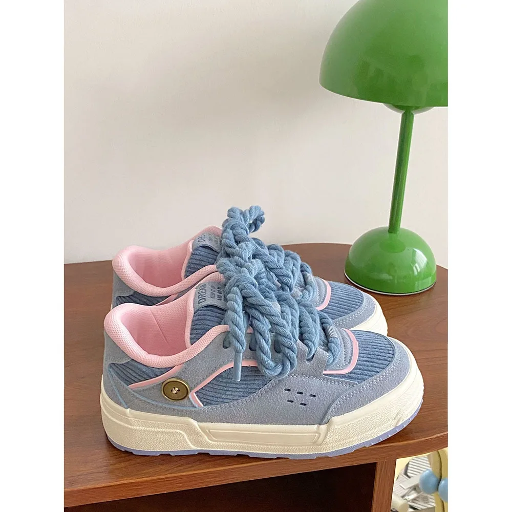 Thick Soled Leather Top Quality Women Shoes 2024 Instagram Trendy Fashion Soft Soled Women Casual Shoes Sports Shoes 24-152