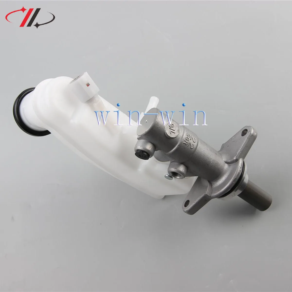 Car Parts Brake Master Cylinder For Toyota HILUX FORTUNER (SUV) 47201-0K590 47201-0K410 47201-0K450 47201-0K410