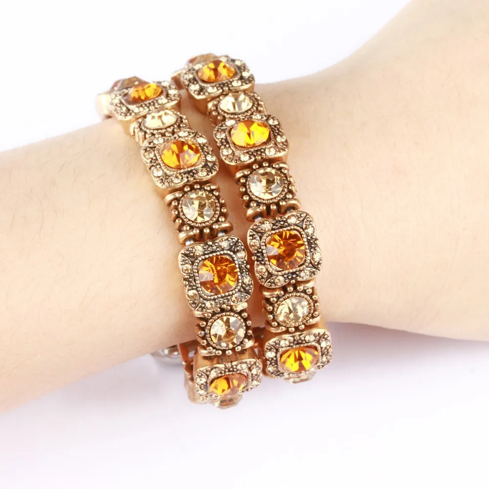 Luxury metal＋Diamond Strap For Apple Watch Ultra 45mm 41mm 38mm 42mm 40mm 44mm Sports bracelet Band iWatch series 8 7 6 5 4 3 SE