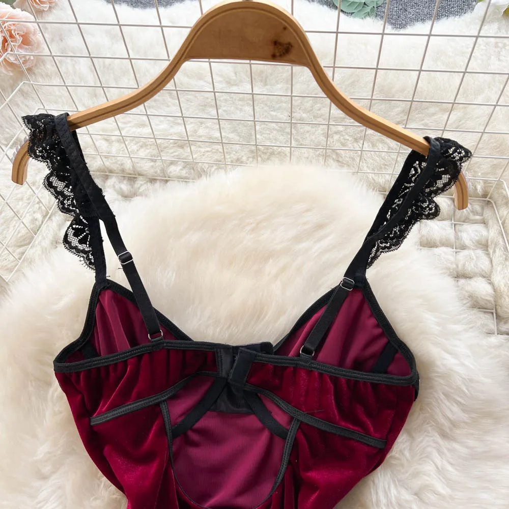CHILLGIO Frauen Velours Sexy Riemchen Body Mode Samt Bodycon Kombination Catsuit Dessous Spitze Patchwork Einteilige Strampler – Detail 9