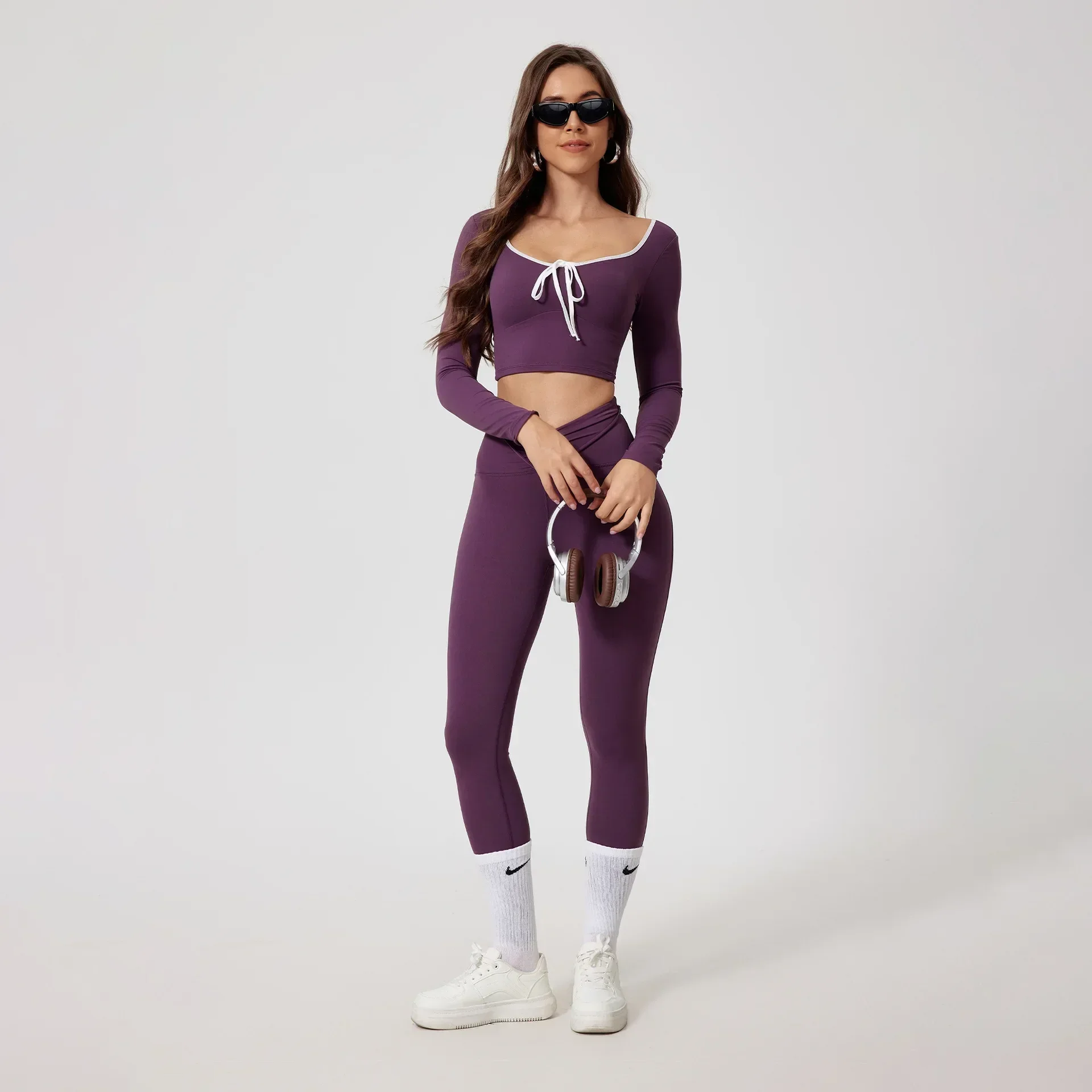 Yoga sets high waist hip lifting long sleeve running workout gym leggings set for women.