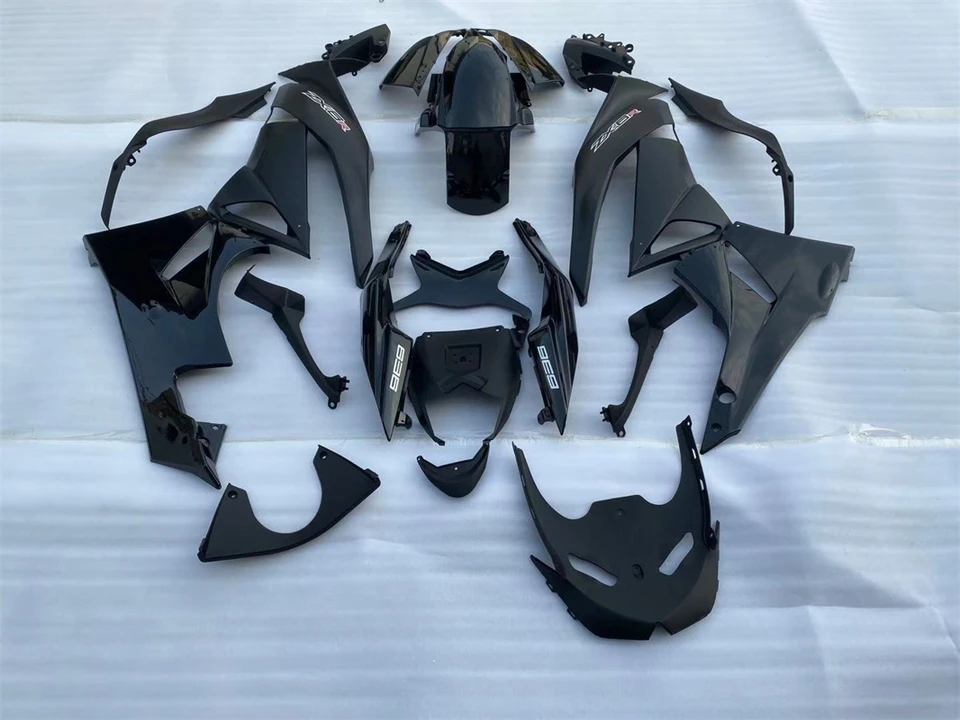 カワサキ ZX 6R 2009-2012 ホワイト ブラック ABS フェアリングキット