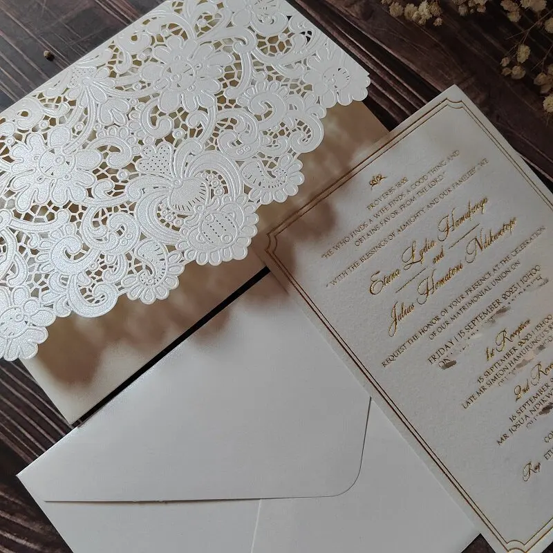 100pcs Laser Cut Elegant Ivory Invitation Card with Gold Foil Ivory Velvet Wedding Invitation Card