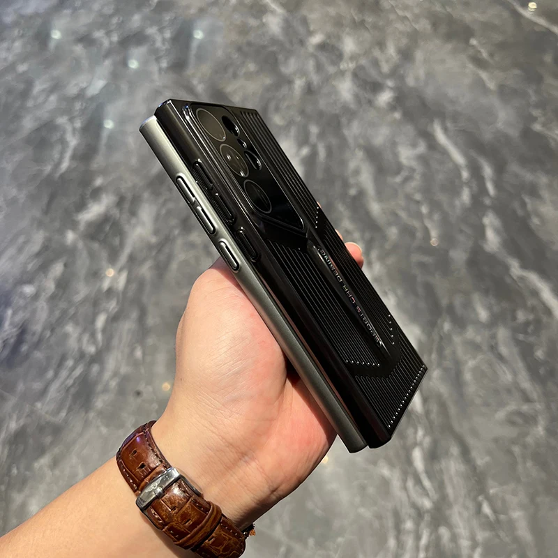 Luxury Solid Color Frosted Shockproof Phone Case with Heat Dissipation