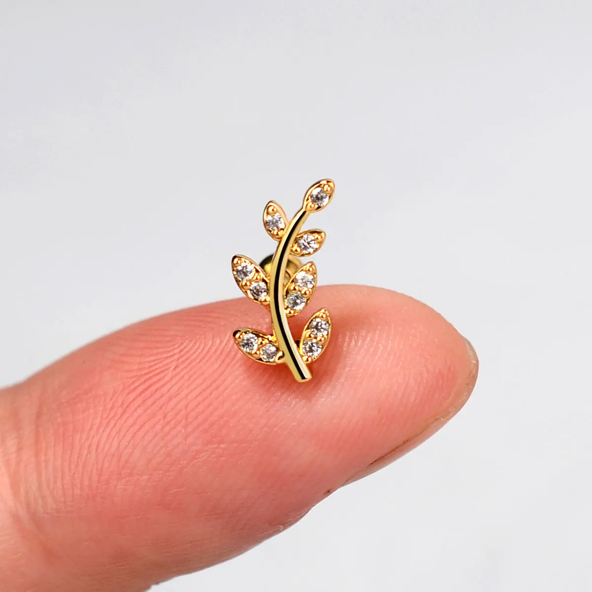 1PC Gold Farbe Blume Blatt Herz CZ Tragus Knorpel Helix Schraube Zurück Ohrring Kristall Stern Mond Piercing Stud für Frau Schmuck – Detail 28