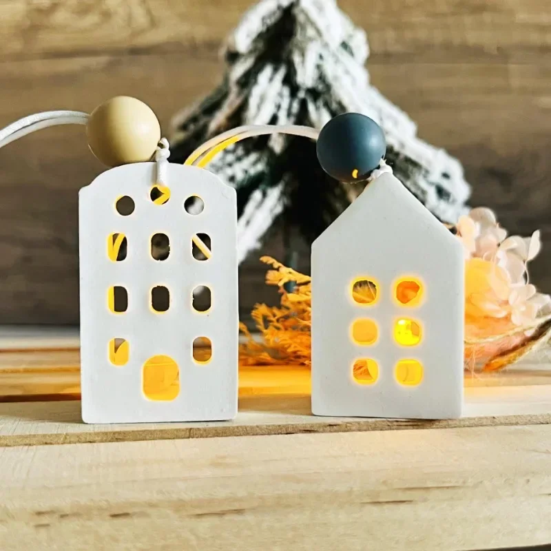 Silicone Mold 4PCS Mini White House Pendant Aromatherapy Gypsum Christmas House Candle Holder Ornament