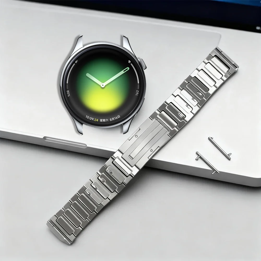 Premium Titanium Strap with Quick Release (20mm/22mm) - Sleek and Durable Bracelet Design