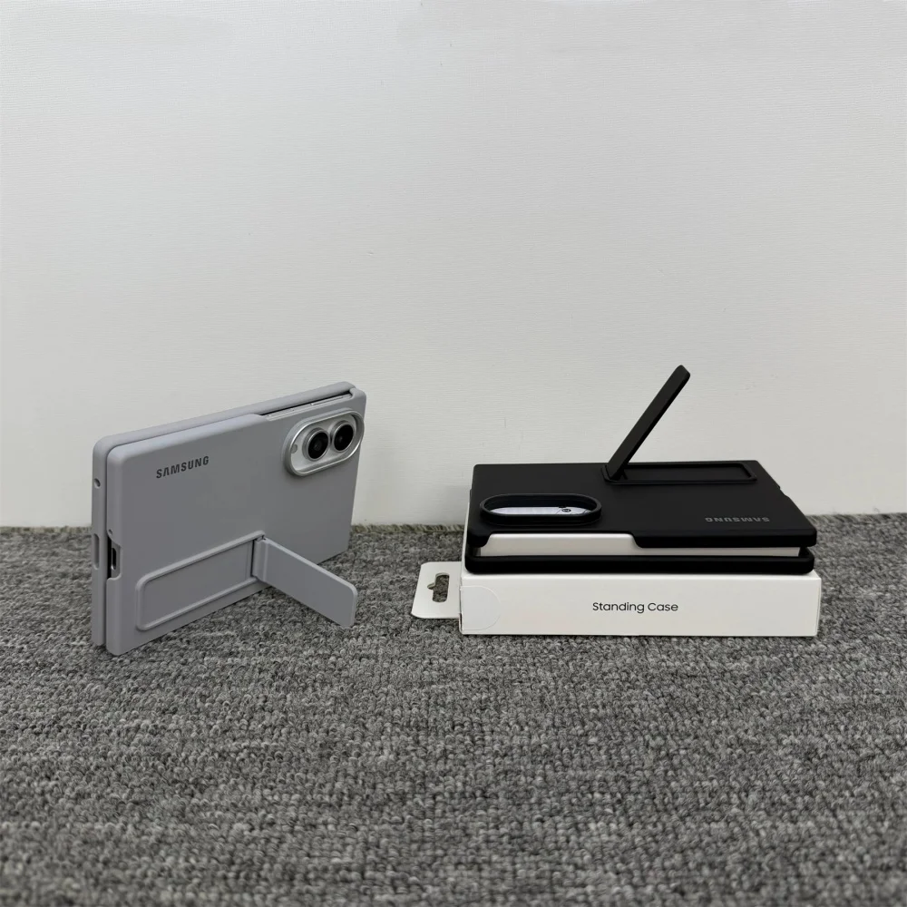 Foldable Phone Case with Kickstand - Matte Silicone Cover