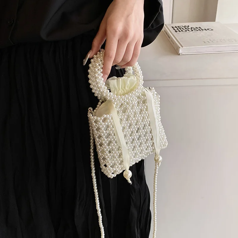Elegant Pearls Bags for Women Designer Handbags Beaded Woven Shoulder Bag Hollow Crossbody Bags for Women Evening Bag Clutch New