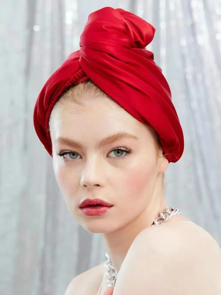 

Gemstone Red Silk Co-branded Black Technology Hair Drying Cap for Women - Ultra Absorbent and Quick Drying Head Wrap