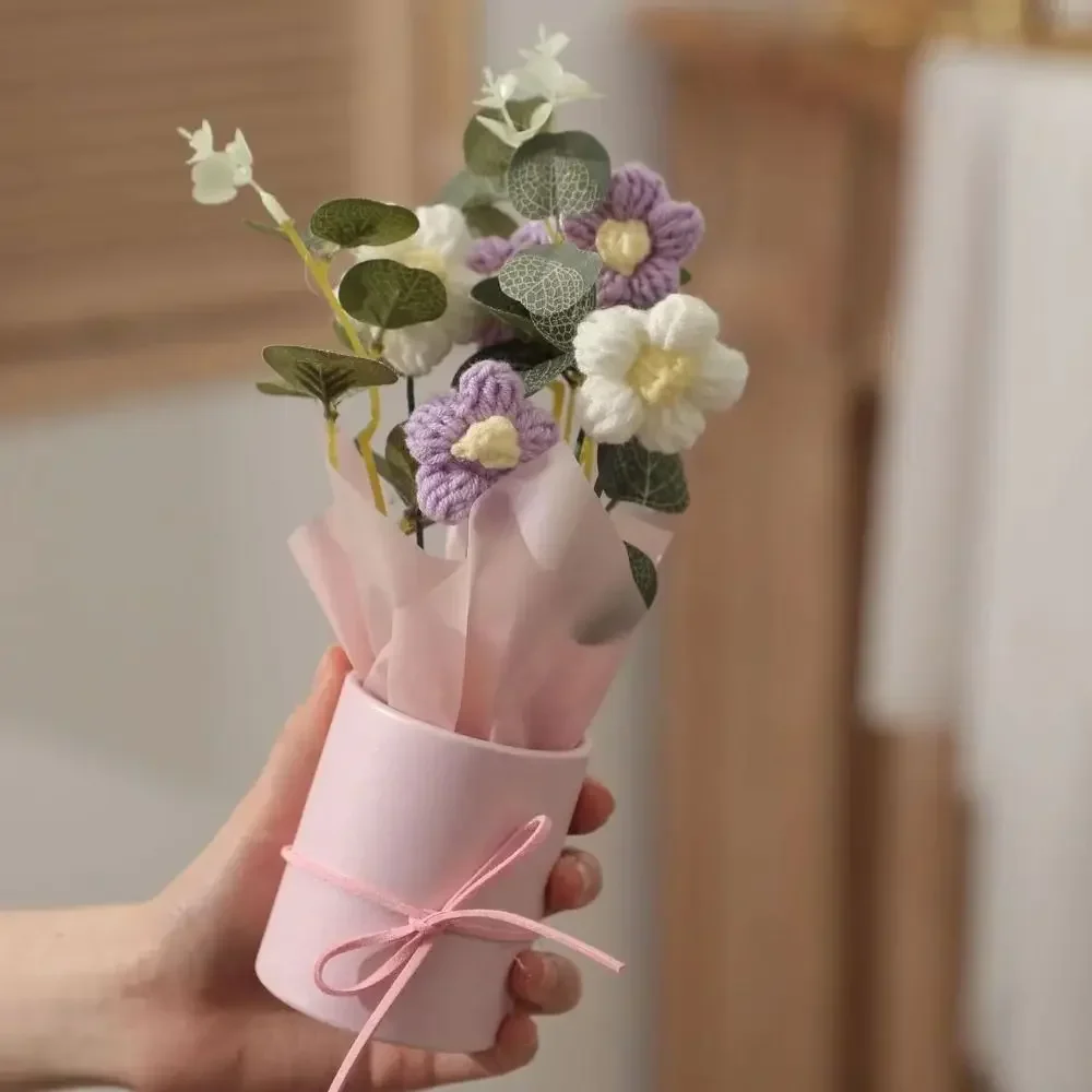 Gehäkelter Blumenstrauß zum Valentinstag Handgemachter Gestrickter Strauß Muttertag Geburtstag Heimdekoration Freundin Hochzeitsgeschenk – Detail 8
