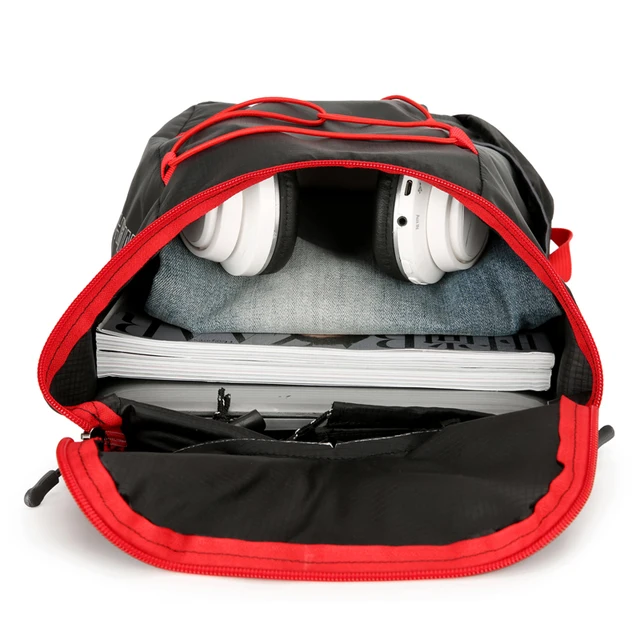 The foldable nylon outdoor lightweight backpack, simple handbag and hiking bag are suitable for outdoor sports and travel 3