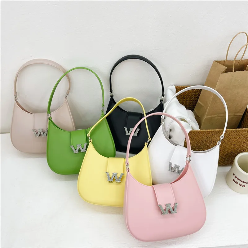 

Half Moon Underarm Bag Hobos Crescent Armpit Purses Chain Crossbody Bag Sac Trendy Diamonds Letter Buckle Shoulder Bags