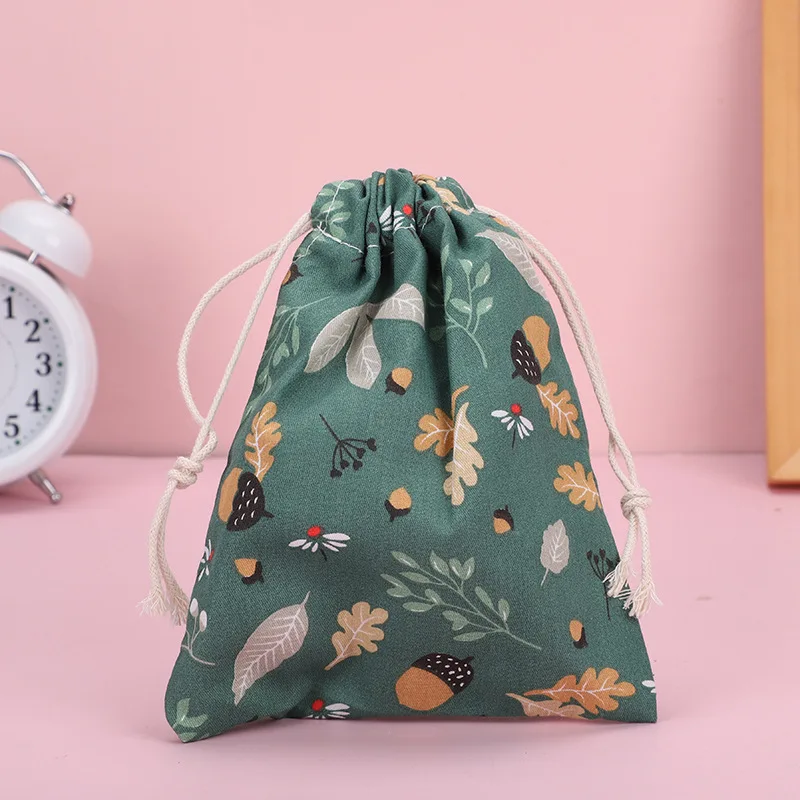 Floral Print Travel Drawstring Bag for Organizing Underwear, Socks, and Makeup
