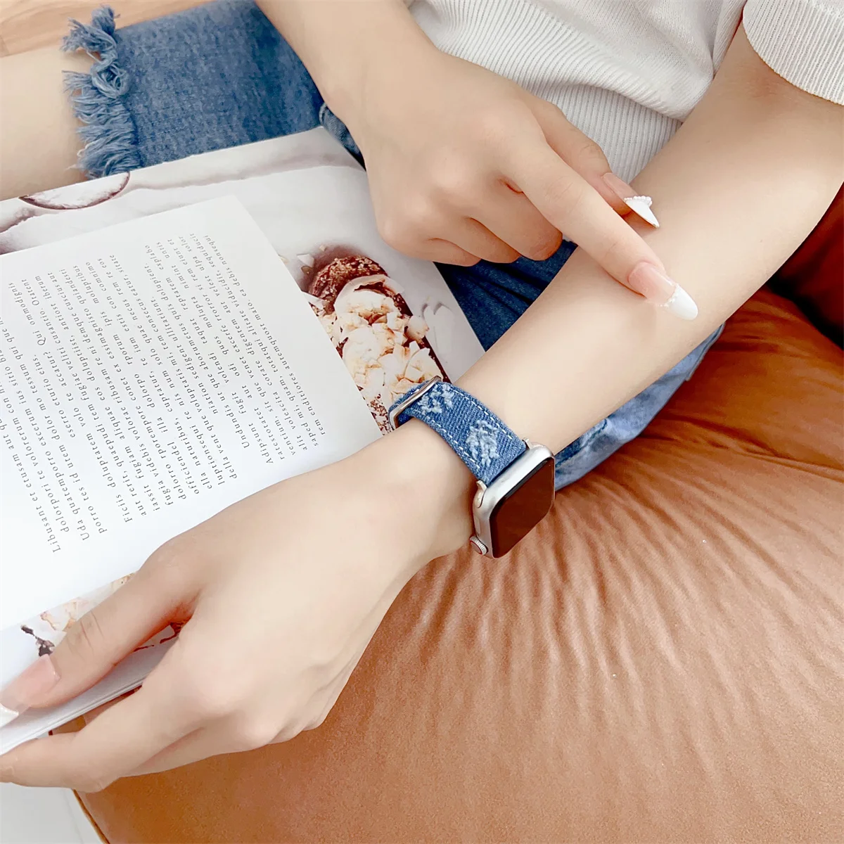 Watch Band For iWatch 42/44/45/46/49mm 38/40/41mm PU leather Fashion Watch Strap for Watch Series Ultra2 Series 10/9/8/7/6/5/4/3/2/1_voghion.com