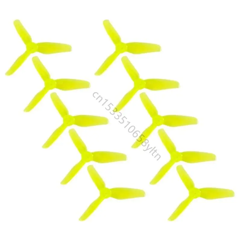8pcs T3028 3인치 소품 팩 3개의 패들 리프 프로펠러는 FPV UAV 수리 T5EE를 위한 안정적인 확장 항공편을 설정합니다.
