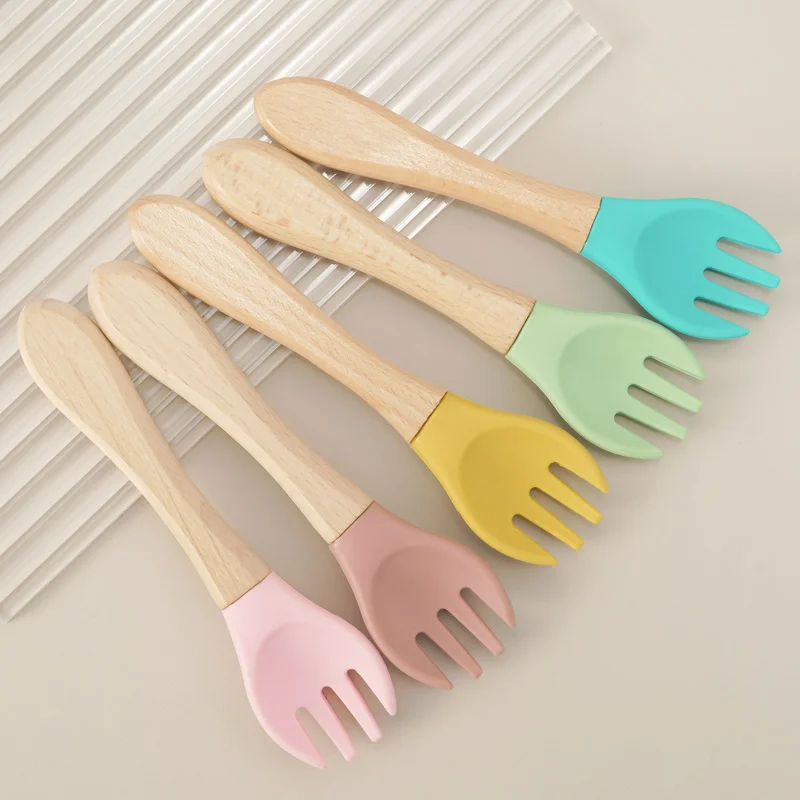 2PCS Silicone Spoon Fork For Baby Utensils Set Baby Feeding Spoon Cutlery Food Grade Material Wooden Handle Spoon Baby Items 2