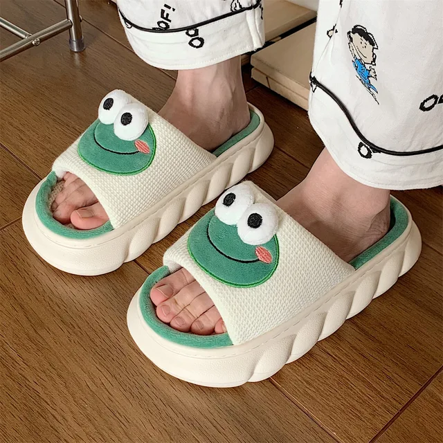 편안함과 스타일을 위한 귀여운 Comwarm 개구리 슬리퍼