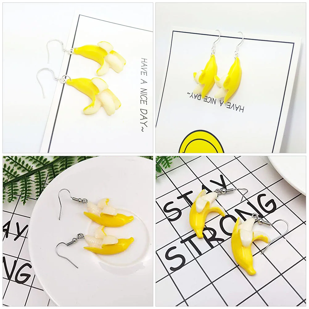 新鮮な黄色のバナナのピアス 新鮮な黄色のバナナのピアス