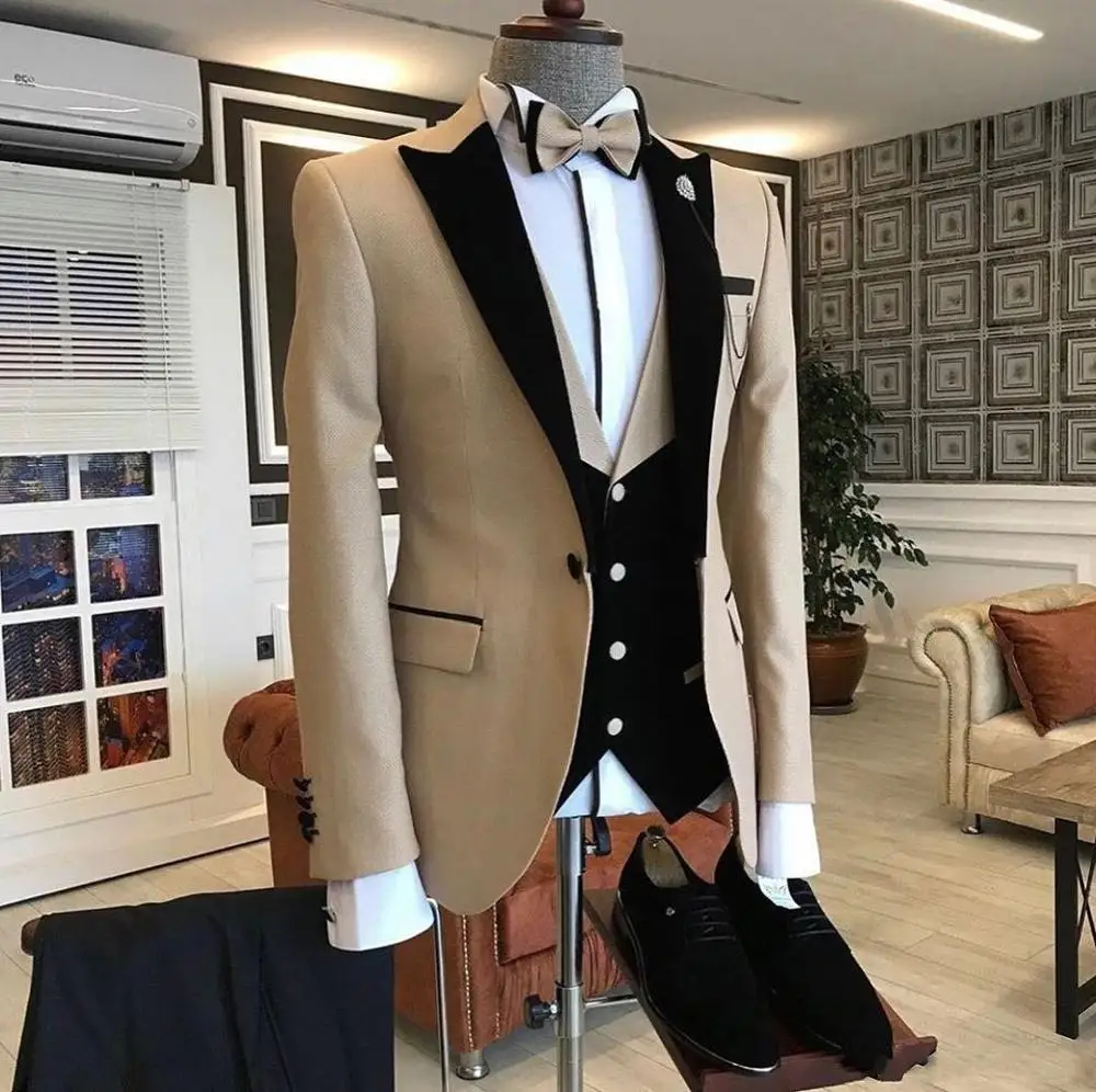 

2022 Custom Made 3-Piece Beige Smoking Blazer Casual Business Gentlemen Groom Suits Prom Suits For Men Wedding Best Man Tuxedo