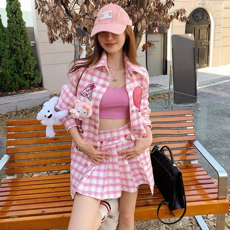 

Korean Pink Checkered Tweed Suit For Women 2024 Spring New 3D Bear Decoration Cute Pattern Print Coat Mini Skirt Set Y2k Fashion