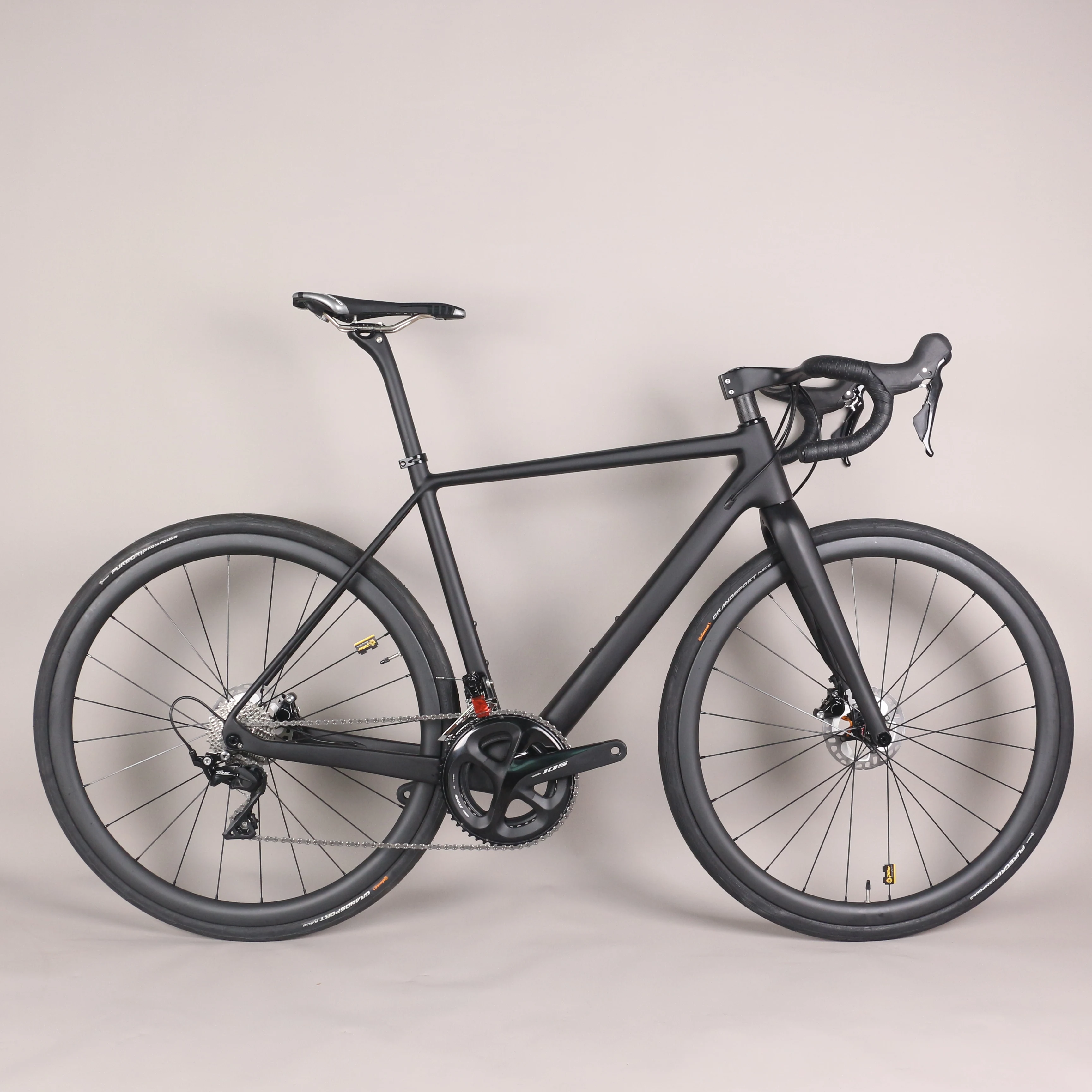 Gravel Bicycle Disc Brake, Aluminum Wheels, R7020 Carbon, Race