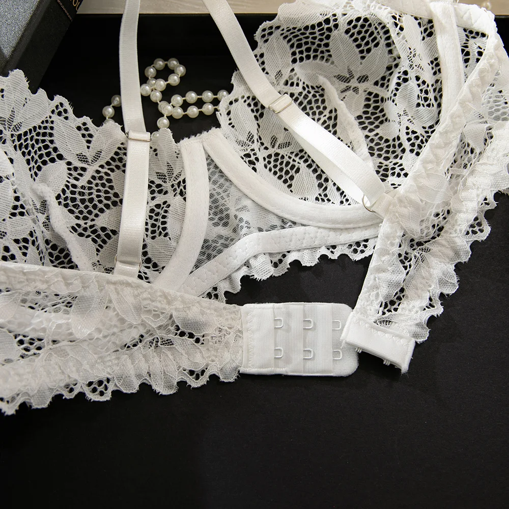 Pure And Temptation Weißes Blumen-Spitzen-BH-Set, durchsichtige transparente Dessous-Unterwäsche für Frauen im süßen Mädchen-Stil. – Detail 16