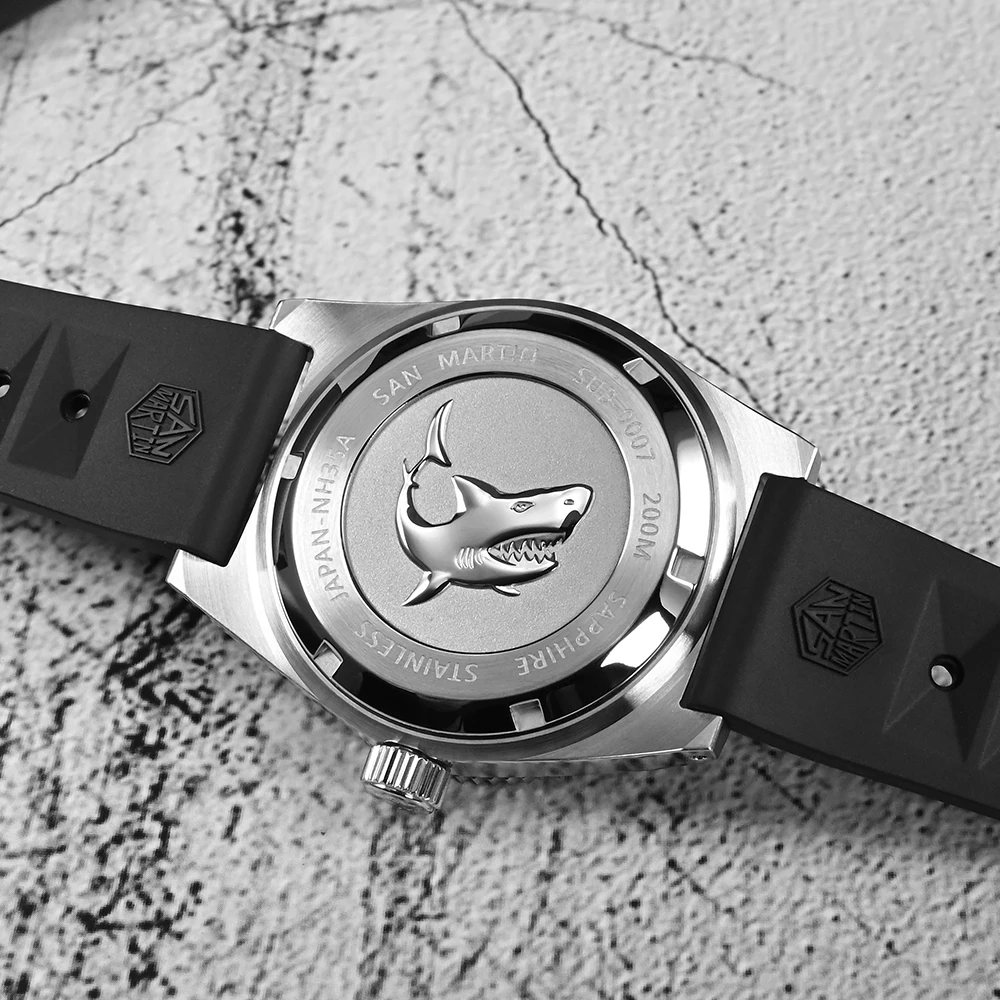 San Martin 40mm 62mas V3 Diver Watch For Men Kanagawa Surfing Dial NH35 Automatic Mechanical 20Bar Full Luminous Rubber Strap