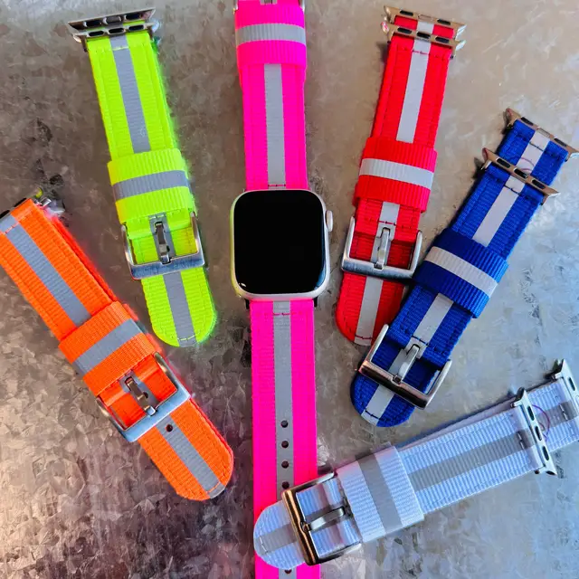 Bande de moulage en nylon tissé de haute qualité pour Apple Watch, bande 9, bracelet Smart iWatch Series 8, 7, 6, 5, 4, 3, SE, nouveau 1