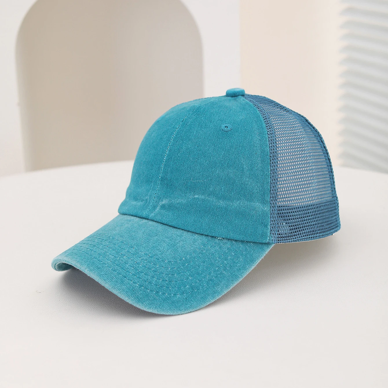 Lässige Wasserwäsche-Mesh-Baseballkappe, Verstellbare Baseballkappe mit Gebogenem Schirm, Sommerliche Schweißabsorbierende und Atmungsaktive Sonnenmütze – Detail 7