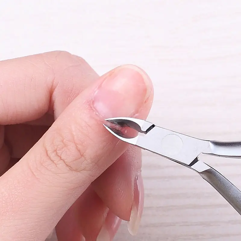 Manicure Cuticle Nipper Professional Manicure Scissors Toenail Tools Nail Salon Exfoliating Skin Barbed Cutin