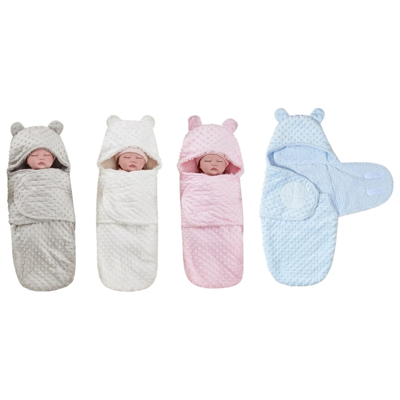 

Snug & Warm Newborn Blanket Double layered Lamb Fleece Baby Blanket Newborn Sleep Bag Comfortable for Autumn & Winter