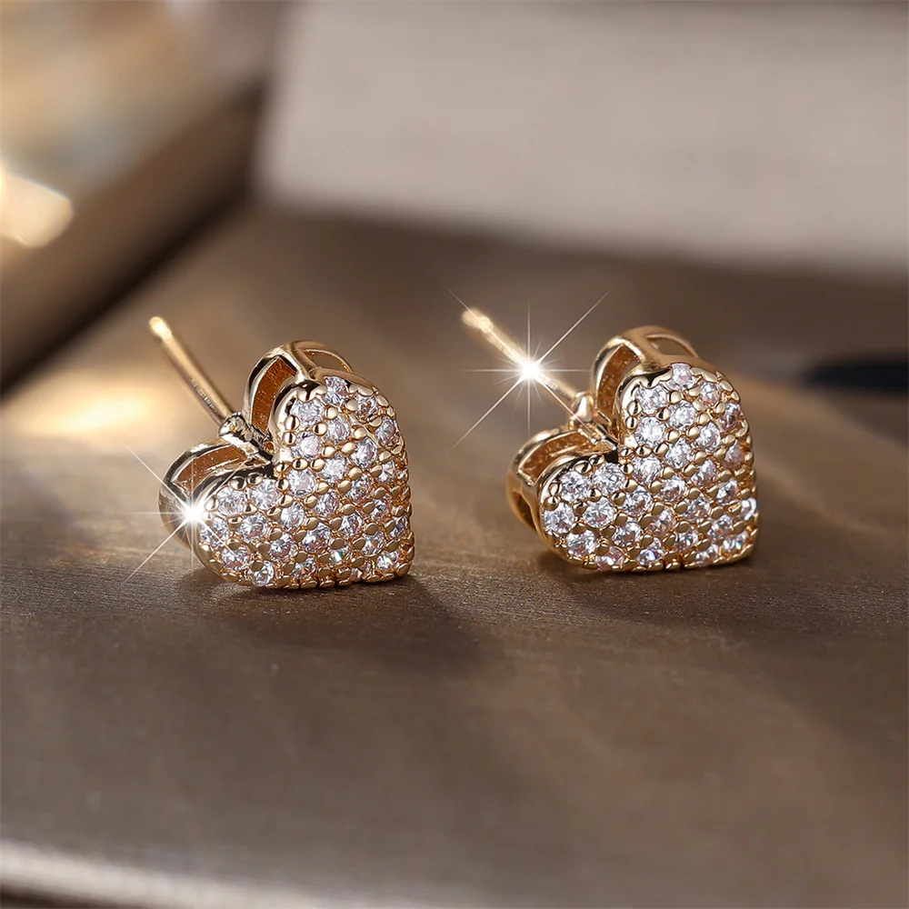 White Zircon Small Round Stone Love Heart Stud Earrings For Women Vintage Gold Silver Color Versatile Jewelry Wedding Party Gift