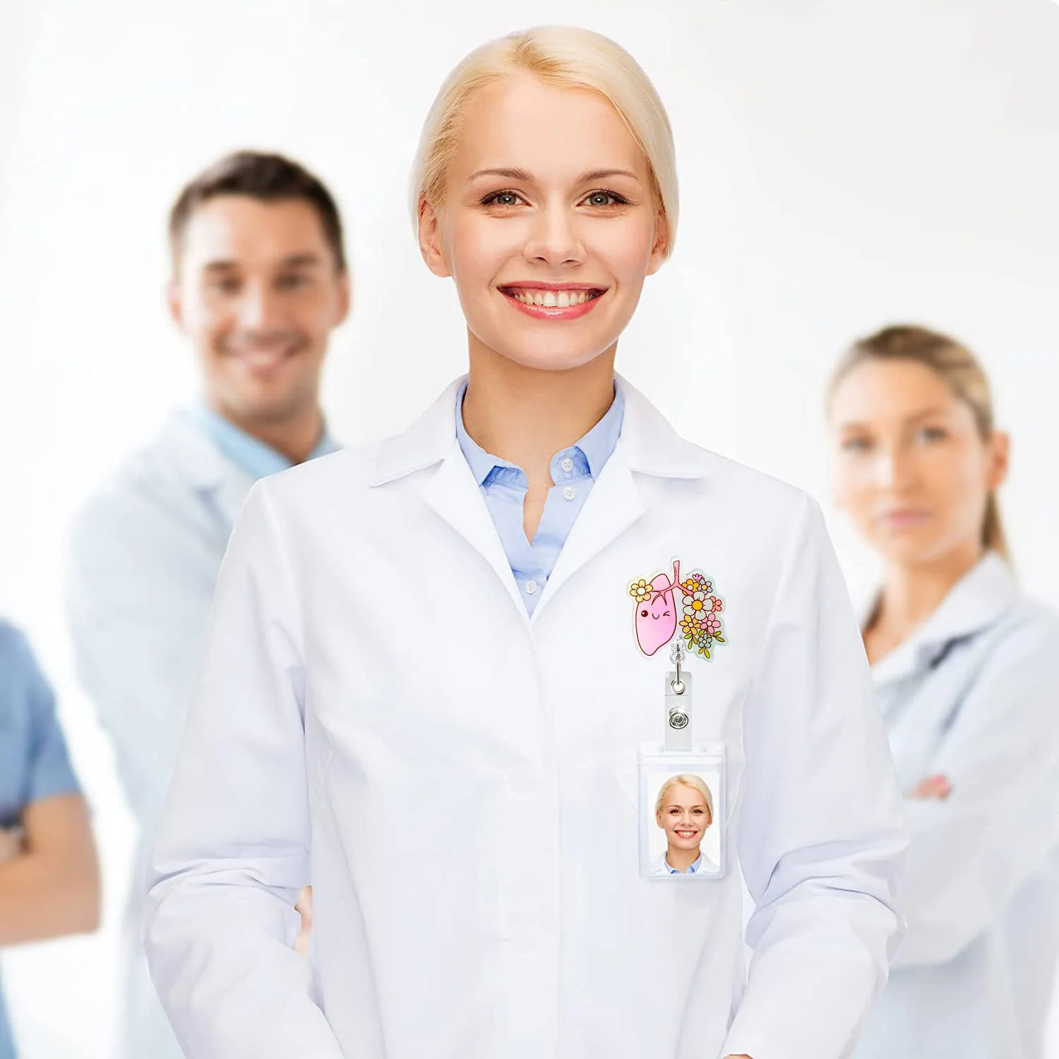 Medical Acrylic Glitter Pill Heart Lung  ID Badge Holder Retractable Badge Reel Rotatable Crocodile Clip for Doctor Nurse