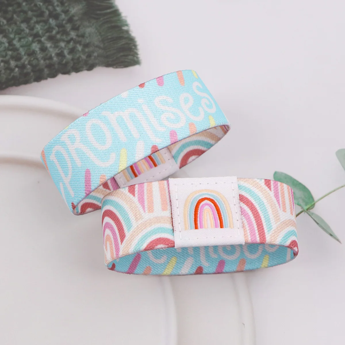 Versatile Elastic Mountain Bracelet - Stylish Unisex Wristband & Fashion Accessory