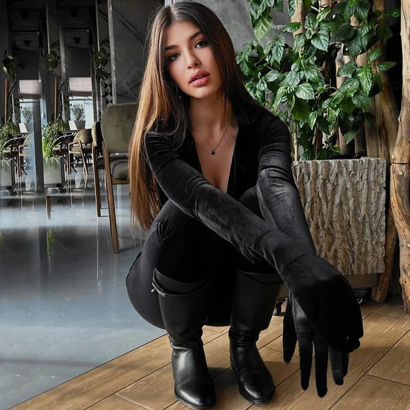 Autumn Winter Sexy Velvet Zipper Long Sleeve Women'S Hoodies Jumpsuits With Gloves Sportsuit Y2k Streetwear Ladies Casual Romper